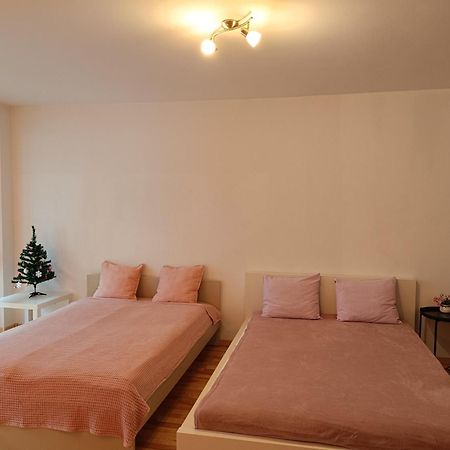 Vienna-Apartment Studio ภายนอก รูปภาพ